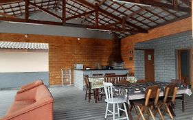 Suites 500m Praia da Enseada